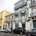 Duplex With Terrace In Alfama, リスボン