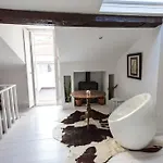 アパート Duplex With Terrace In Alfama, *