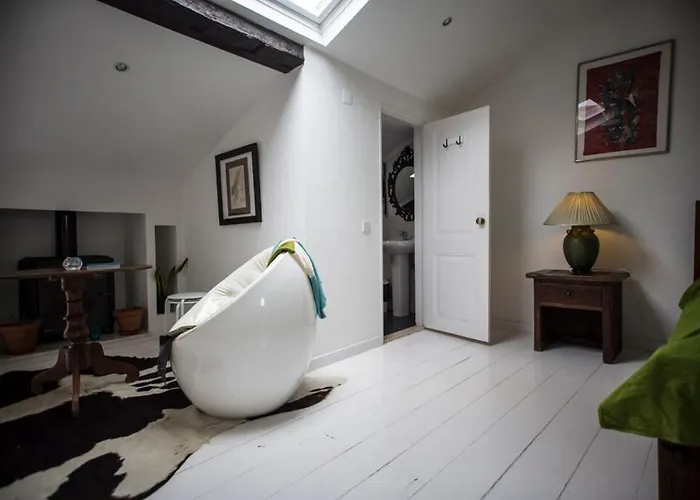 Duplex With Terrace In Alfama, شقة *