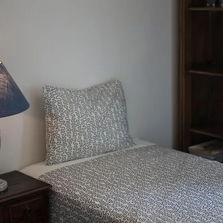 Apartment Duplex With Terrace In Alfama, Lisbon