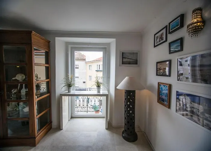 Apartment Duplex With Terrace In Alfama,