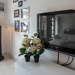 Duplex With Terrace In Alfama, ליסבון