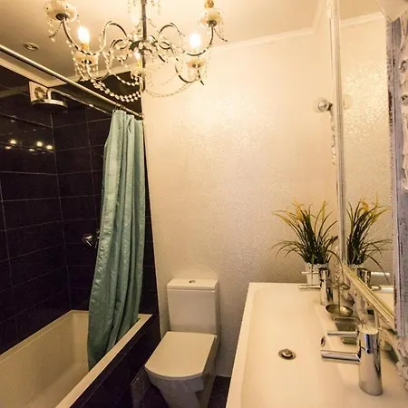 Duplex With Terrace In Alfama,